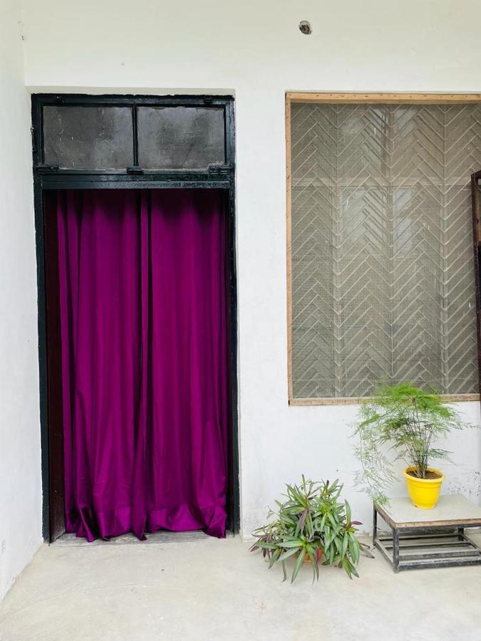 Shree Balaji Homestay Ayodhya Eksteriør billede